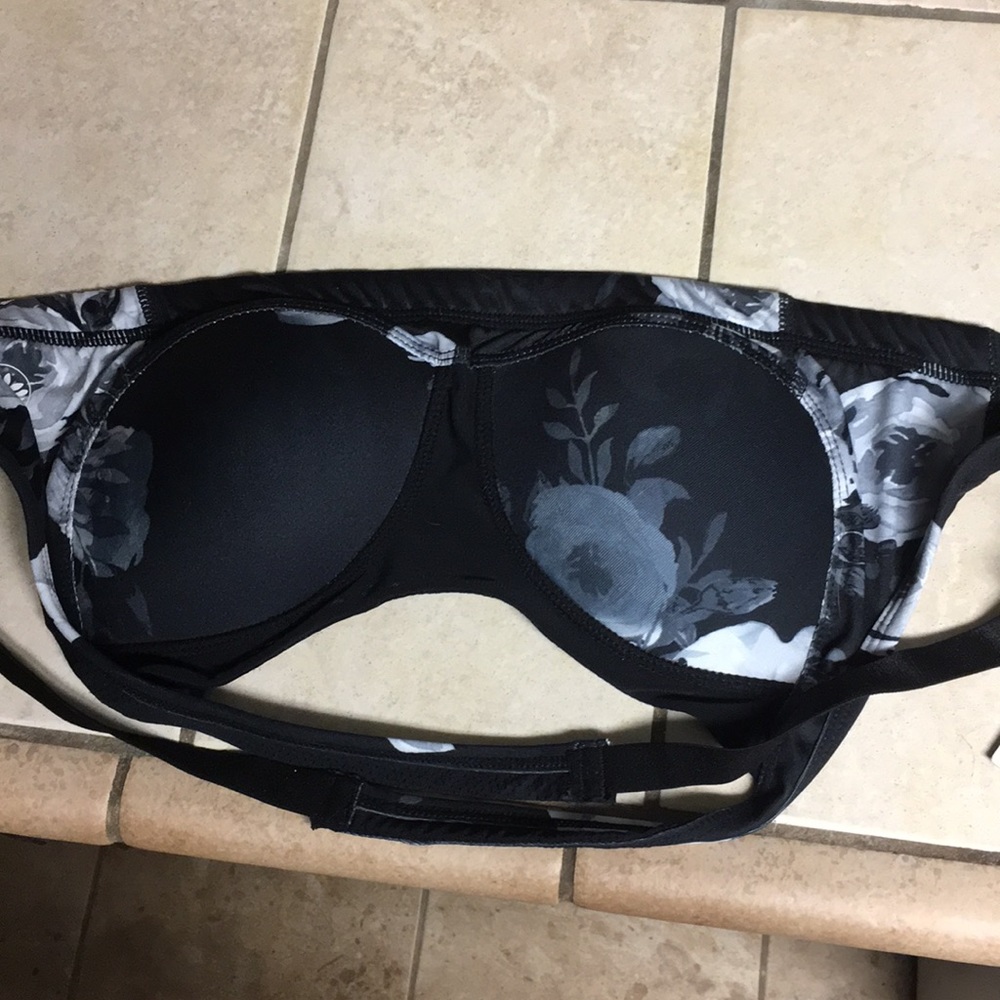 Senita Sports Bra (NOT LULU)